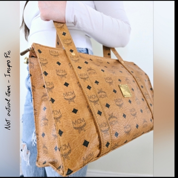 Authentic MCM‎ Viestos XL Vintage Zip Leather Tote Shoulder Laptop Weekender Bag - Picture 3 of 16